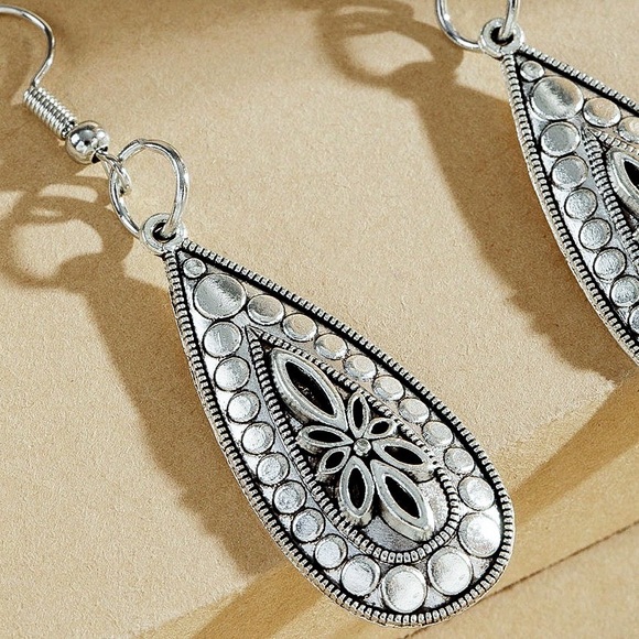 Any 2/$20! Silver Etched Boho Drop Earrings - Picture 4 of 8